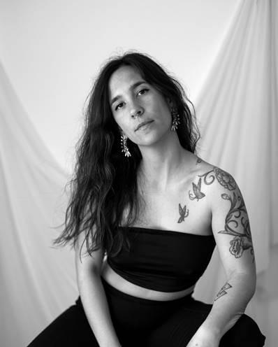 Imagen Julia Maro Trío sube el telón de EnClave Binéfar en la noche de este jueves 10