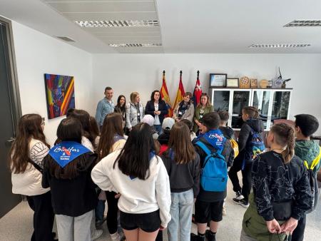 Imagen Alumnos griegos conviven una semana con estudiantes del CEIP Víctor Mendoza